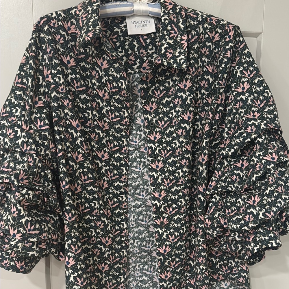 Hyacinth House Floral Blouse - Picture 3 of 5